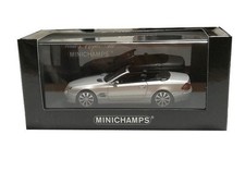 MINICHAMPS 1/43 Mercedes-Benz SL-CLASS 269409