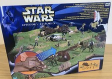 1998 Galoob Micro Machines Star Wars Trade Federation MTT/Naboo Battlefield