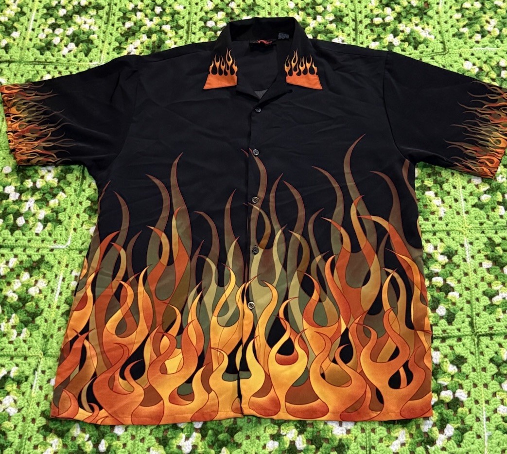 Vtg Dragonfly Clothing Company Men's XL Tribal Flames  Button Up Shirt Y2K Punk