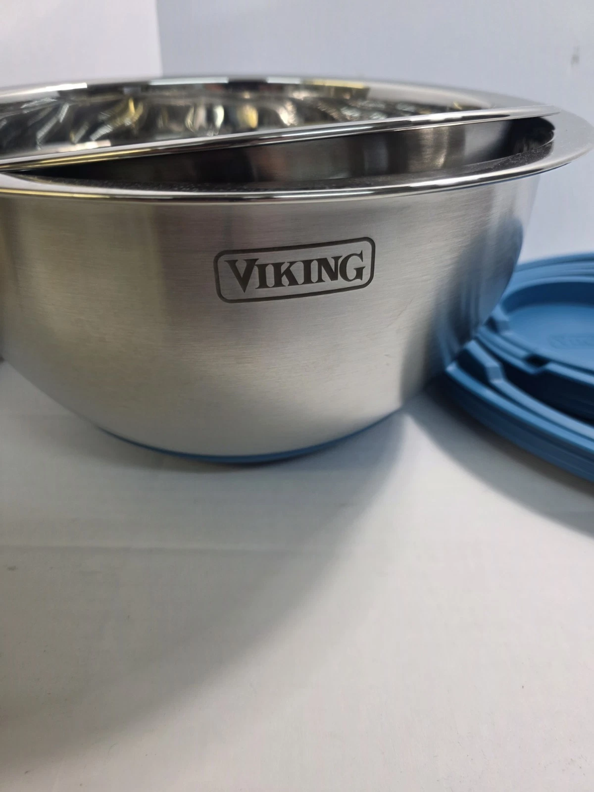 Viking 10 Piece Stainless Steel Mixing Bowl Set, Non-Slip Silicon Bottom No Box