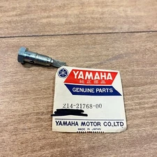 Yamaha OEM NOS OIL TANK UNION SCREW / 214-21768-00 / RT1 DT1 AT1 CT1