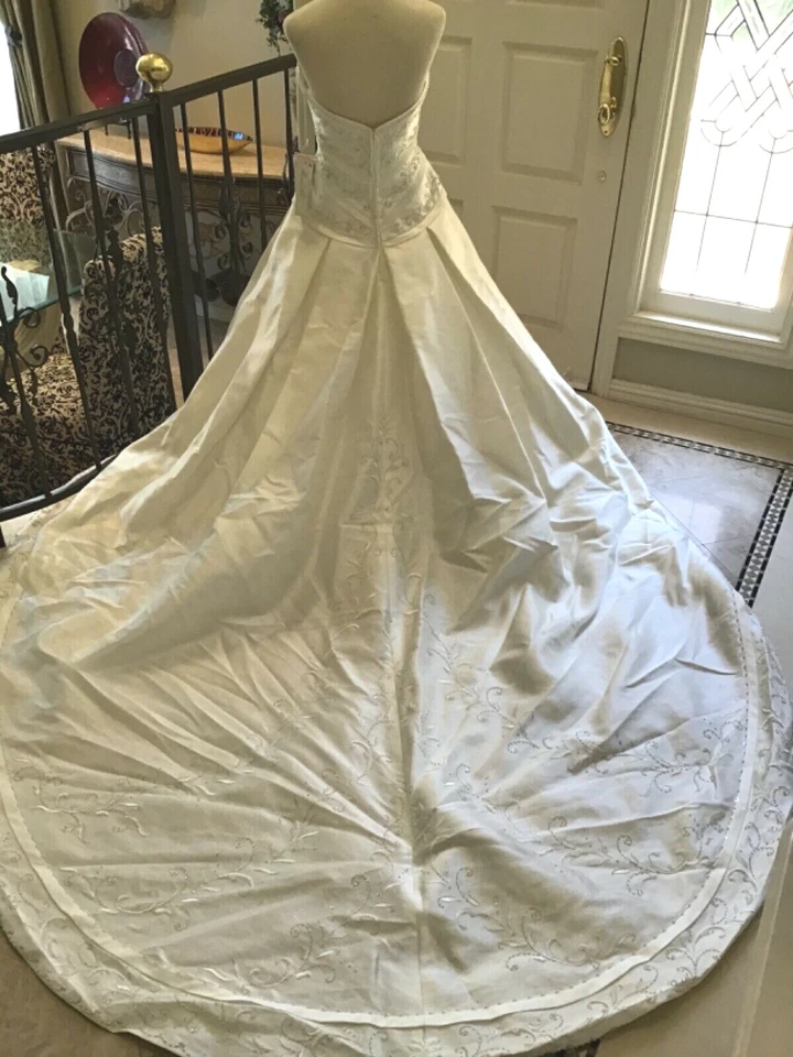 MORI LEE NUEVO Vestido de Novia Vestido de Novia Plateado Bordado Marfil 10 Foto 3 de 4