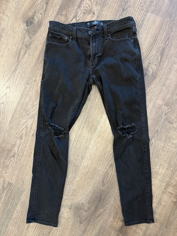 Hollister Men's Skinny Fit Black Distressed Stretch Denim Jeans Button Zip