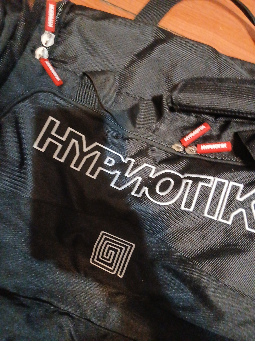 Hypnotik Lockdown Duffle Bag - image 2