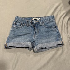 Levis Girlfriend Cuffed Shorts Youth Size 10