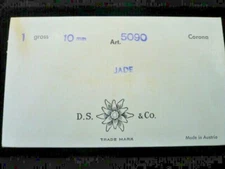 VINTAGE SWAROVSKI 10MM JADE BEADS. FREE SHIPPING!