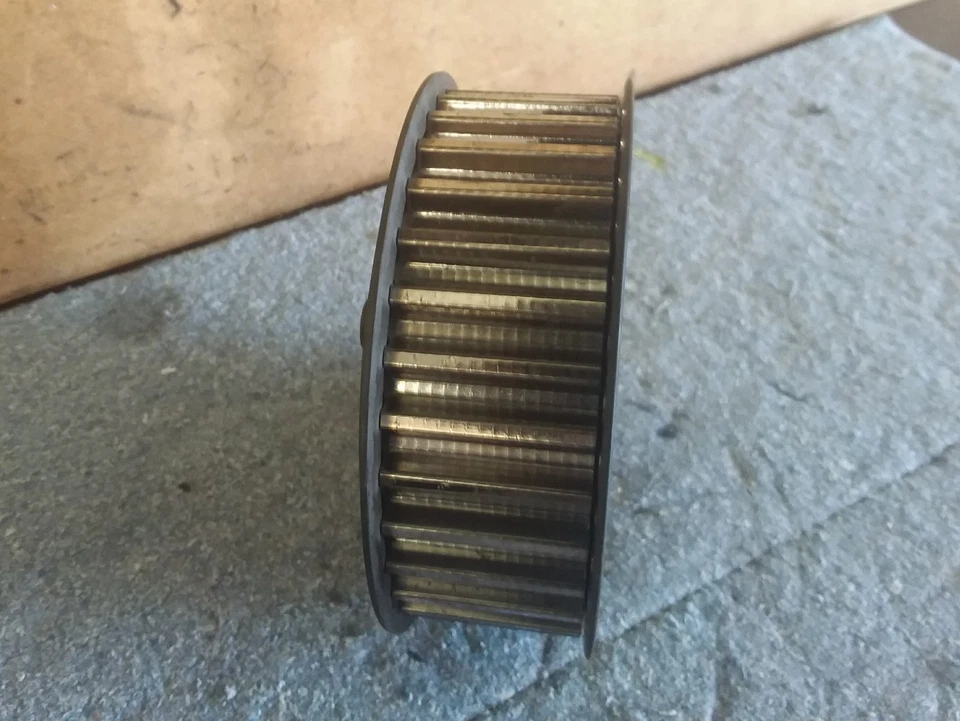 13 2013 宝马 F800GT 前皮带链轮滑轮原始设备制造商 — 第 3/4 张图片