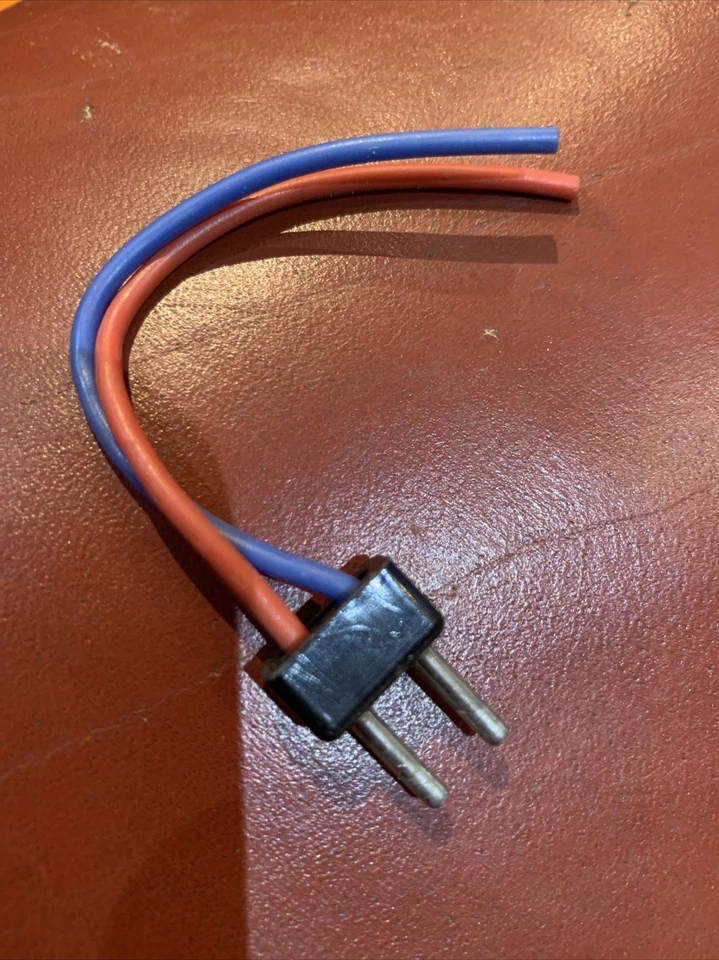 VINTAGE KO PROPO 424089 2 PIN CONNECTIR ESC/MOTOR RC10 YOKOMO Losi NEW - Image 2 of 4