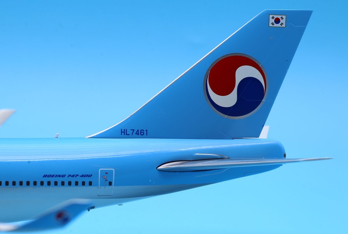 JC Wings 1:200 Korean Air B747-400 Diecast Aircraft Jet