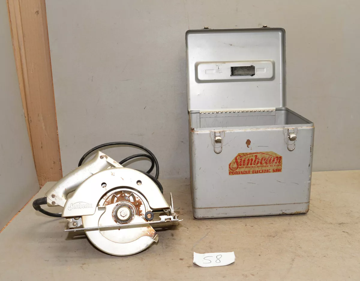 Rare vintage Sunbeam model 72 electric saw metal case guide collectible S8
