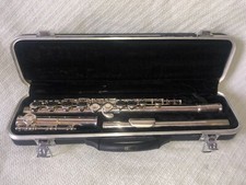 Sound Impact Technologies ISFL2 F144 Concert Flute Silver in BlackHardCase E2735