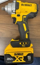 DEWALT DCF894 1/2inch Mid-range Impact w/ DeWalt 5AH Battery - Used