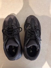 Adidas Yeezy Boost 700 Utility Black Size 8.5 Lightly Used OG All