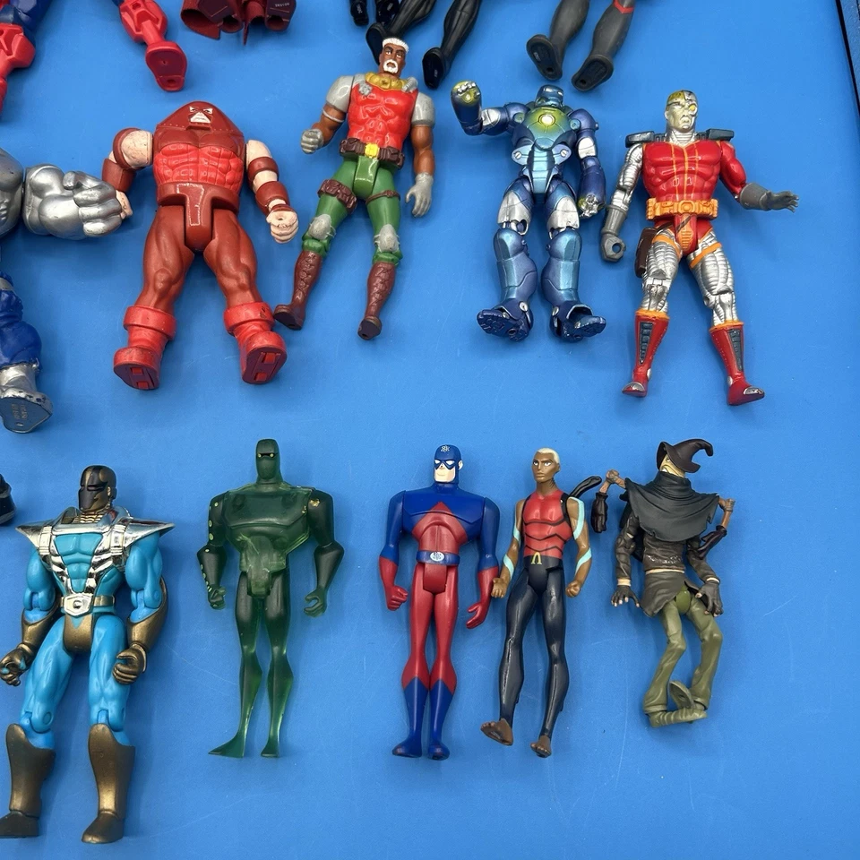 Loose Lot 20 Toybiz 90s And Modern Marvel DC - Image 4 of 4