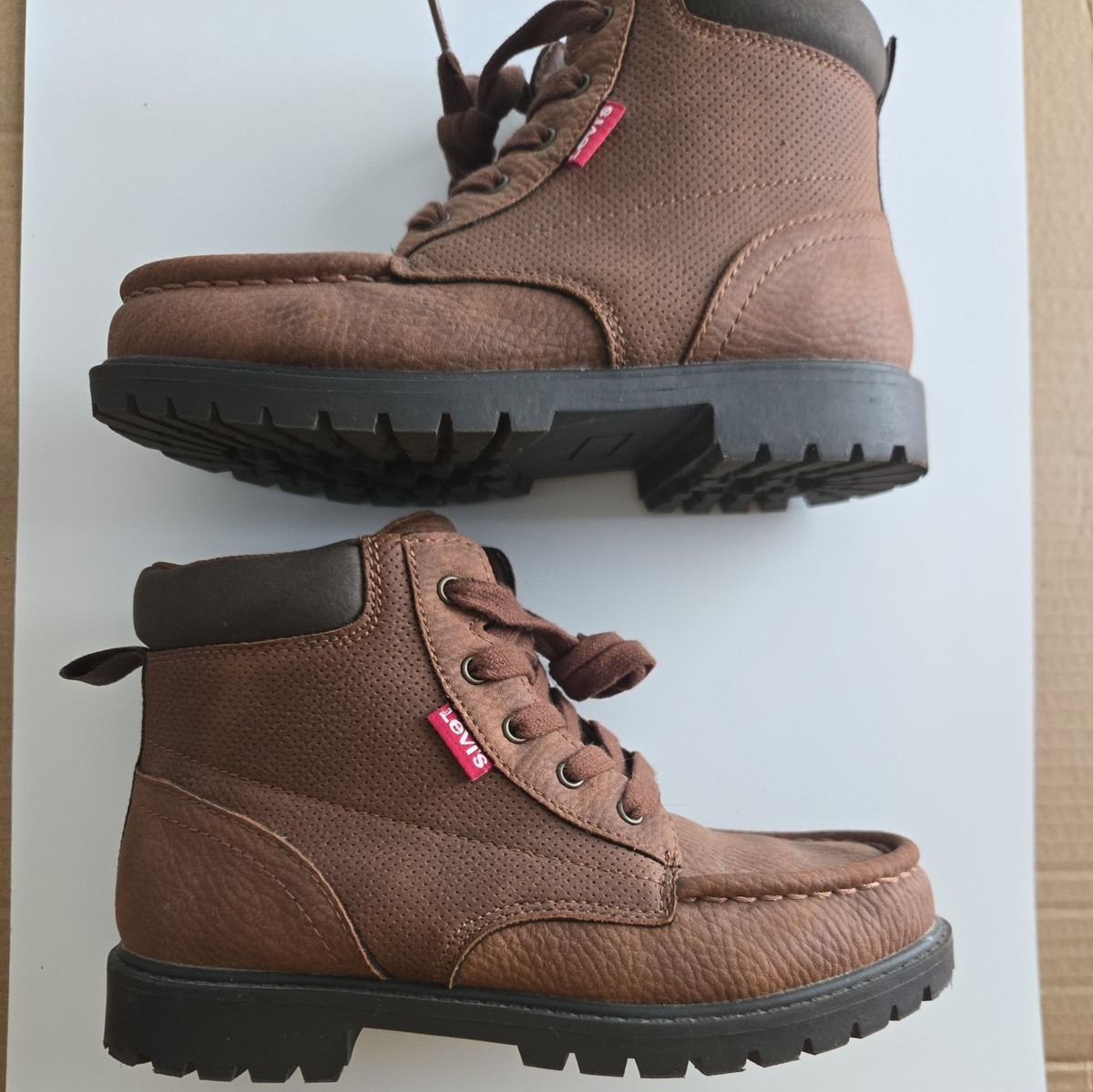 Levi's Big Kid's Dean Waxed Leather Boot in dark brown/Brown