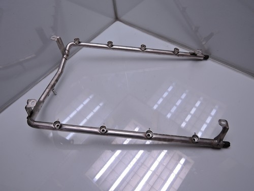 PORSCHE CAYENNE S 955 340PS EINSPRITZLEISTE LEISTE RAIL (HI214)