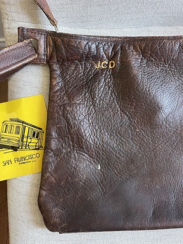 Bolso sin asas vintage grande de cuero marrón, con monograma JCD - Imagen 2 de 23