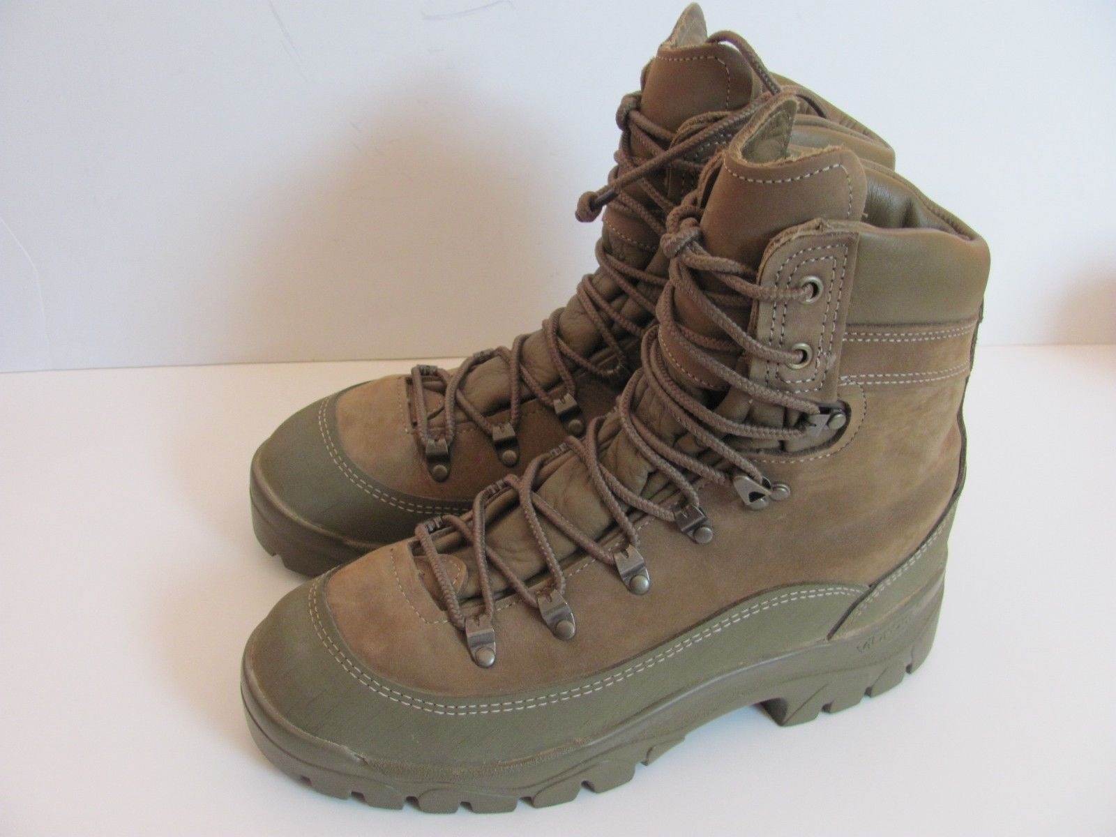 Belleville NEW MCB 950 GoreTex Mountain Tan Hiking Hunting Boot Men's