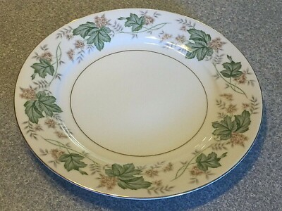 Lovely Noritake DAPHNE 10 3/8'' DINNER PLATE 5312