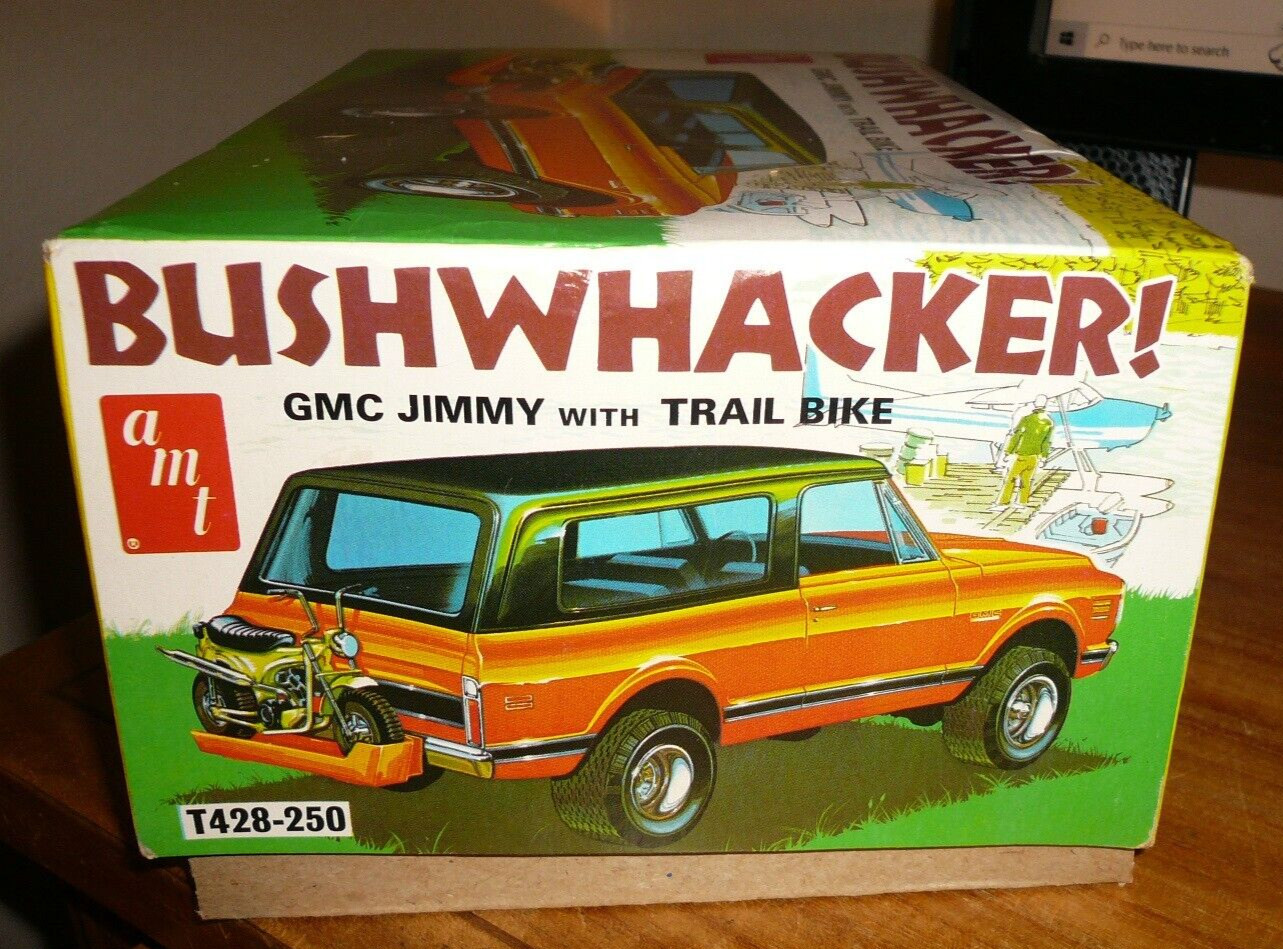 AMT 1/25 BUSHWACKER GMC JIMMY WITH HONDA TRAIL BIKE ORIGINAL ISSUE