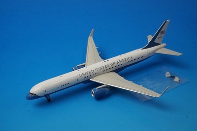 1:200 VC-32A USAF AIR FORCE TWO #98-0001 G2AFO164 Gemini airplane 