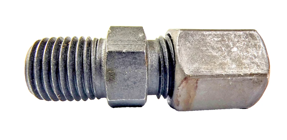 STEEL TUBE ADAPTERS (LOT OF 12) 3/8" COMPRESSION TO 1/4" NPT - Image 2 of 4