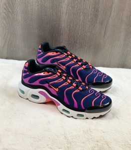 women's size 7 in youth nike