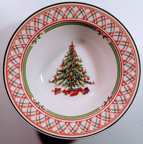 Vintage 21 Piece Holly Ribbon International Semi-Porcelain Dinnerware From Japan - Picture 4 of 19