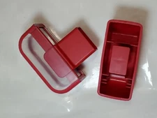 Microplane Compact Garlic Mincer Red EUC!