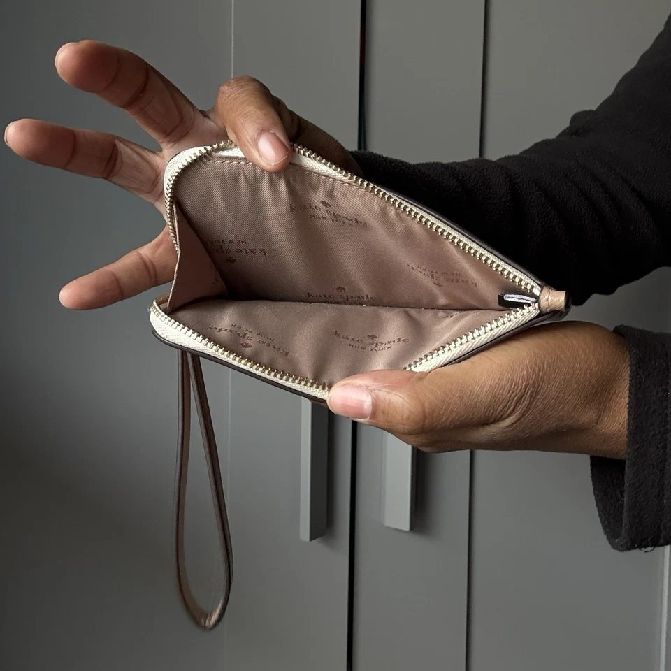 Cartera Kate Spade Lucy Bicolor Pequeña L Cremallera Muñequera Tostada Avellana Foto 3 de 4