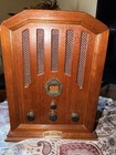 Welbilt Collector's Edition AM/FM Radio 1945C Wood Cabinet Tabletop — photo 1