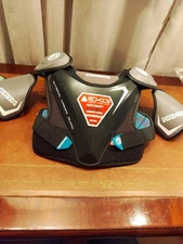 Maverick Charger Lacrosse Chest Pad With Shoulder Pads Size Medium New