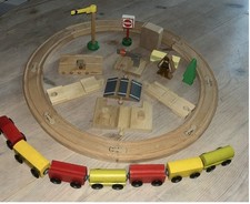 Thomas Wooden Train lot of 27 Trains Tracks Compatible With Thomas Train