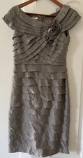 LondonTimes Dress Women 8 Taupe Ruffle Cocktail WeddingGuest Party Floral Detail