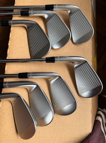 MINT Callaway 2024 APEX CB CHROME 4-PW KBS Tour Stiff shafts, 9.9+/10 - Picture 2 of 5