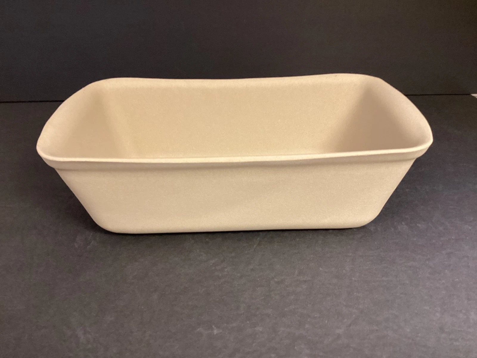 Pampered Chef Stoneware Beige Bread, Cake, Meatloaf Pan Oven, Freezer, Microwave