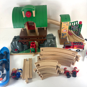 Lot Brio & Hape Wood Wooden Train Tracks Collapsing Bridge Signal Train Station
