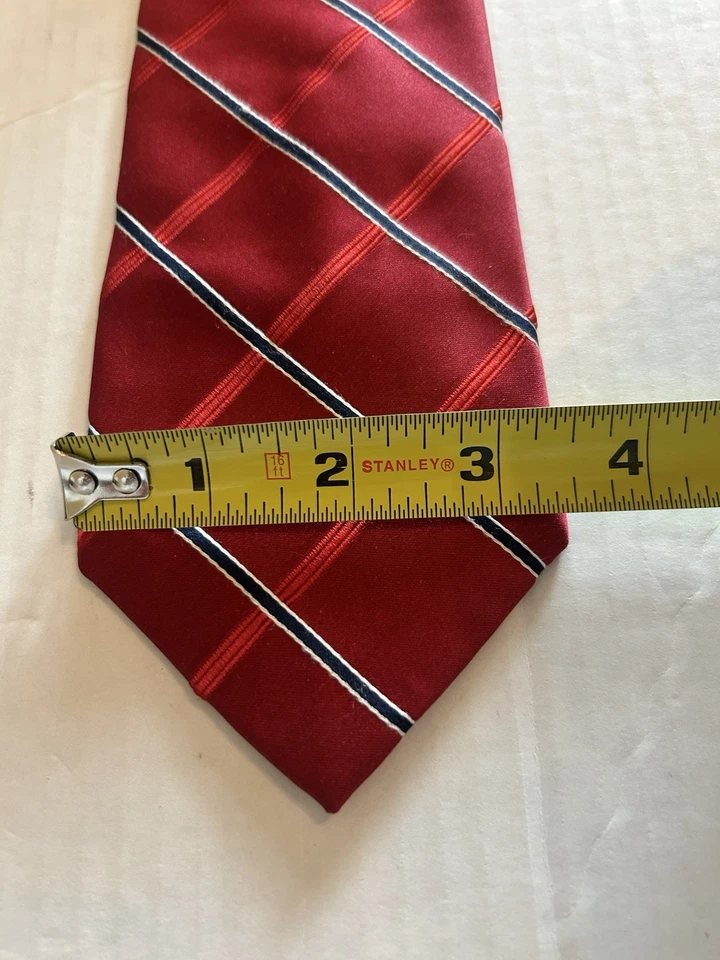 IZOD Men’s Tie 3.5” Red Black Striped Classic Designer Silk Necktie Preppy Work - Image 4 of 4