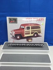 SpecCast 1953 Jeep Willys Jeep Panel Van Truck 4 X 4 Liberty Die Cast Model TD
