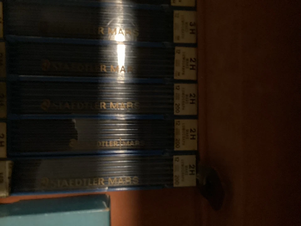 STAEDTLER MARS LUMOGRAPH Leads 2H 3H 4H 5H HB 9H H  F Lot  Over 250 Nos - Image 3 of 4