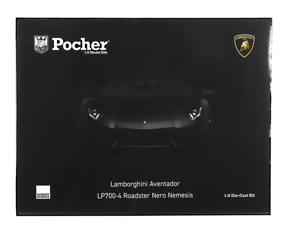 KIT MODELLINO AUTO STATICO LAMBORGHINI AVENTADOR LP700-4 ROADSTER 2013 NERO 1/8 - Immagine 2 di 4