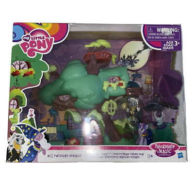 My Little Pony- Twilight Sparkle Golden Oak Library Halloween Brand New  Unopened