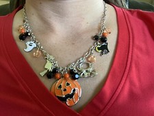 Halloween Pumpkin Pendant Necklace Witch Cat Charm Necklace Party Ghost Long NEW