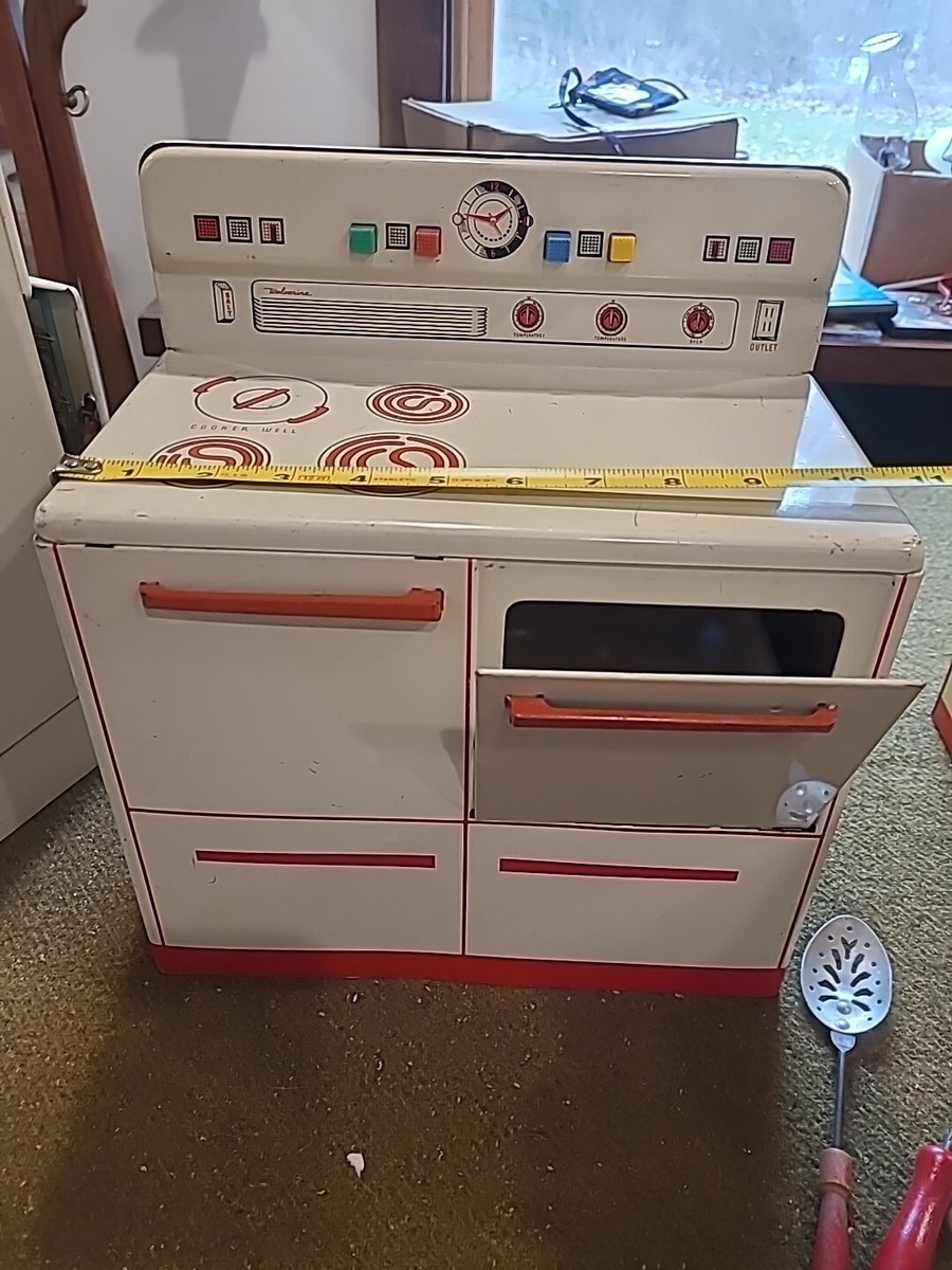 Vintage 1950s Wolverine Tin Litho Kitchen Cabinet Child Toy
