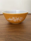 Vintage Pyrex Butterfly Gold Nesting Mixing Bowl 2.5 Quart