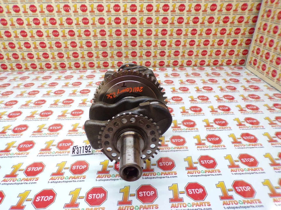 Cigüeñal motor Toyota Camry 2009-2017 13401-36011 OEM Foto 2 de 4
