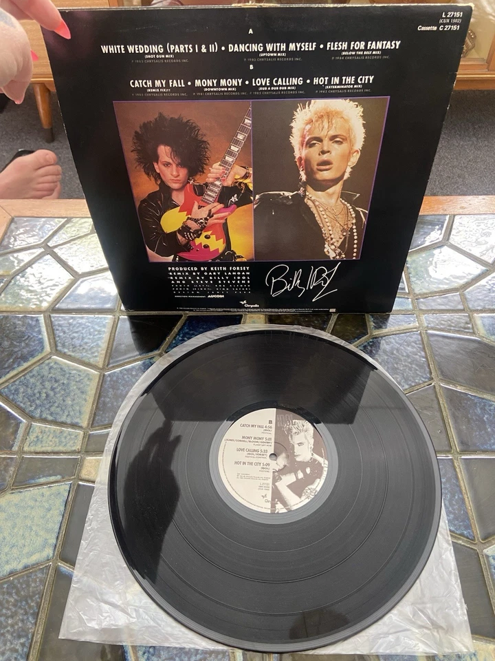 BILLY IDOL VITAL IDOL 1985 Vintage Vinyl Lp Record Album 12”mixes 7 Dance Tracks - Image 3 of 4