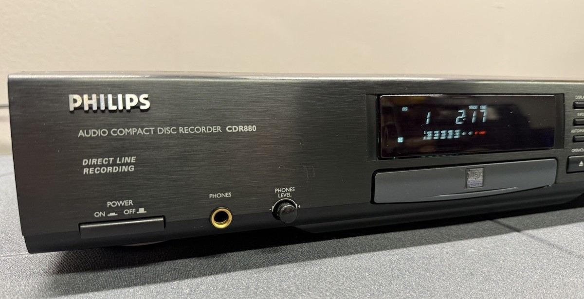 ☆PHILIPS フィリップス☆Model NO. CDR880/06S ☆オーディオCD 