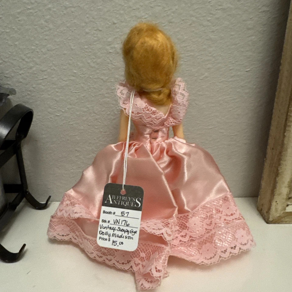 "Muñeca Amish Sleepy Eye de colección 7,5"" Dolly Madison" Foto 2 de 3