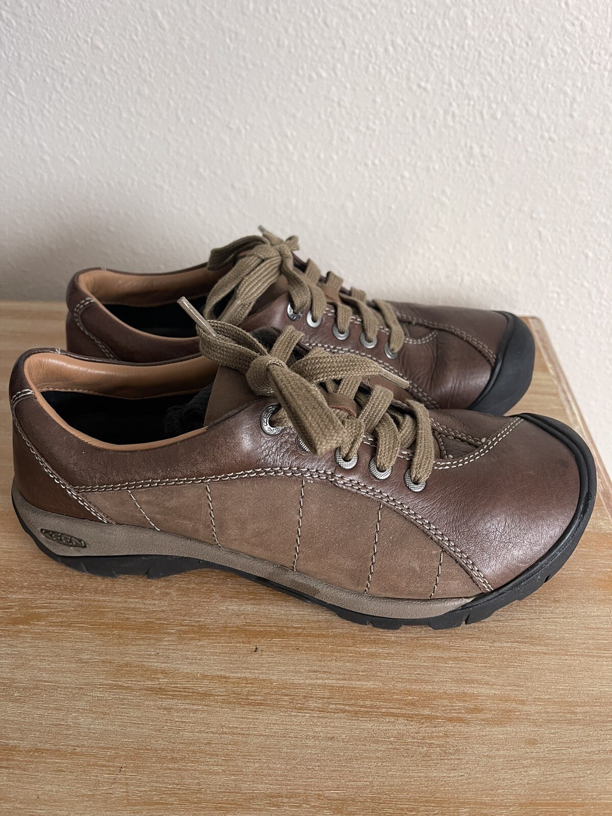 Oxford da donna KEEN Presidio impermeabili a cascata marrone escursionismo outdoor taglia 8